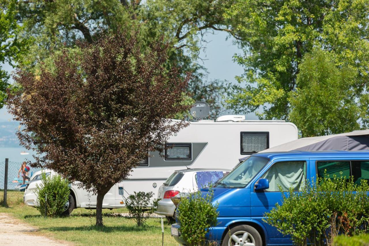 Aranypart Camping & Apartments Шиофок Экстерьер фото