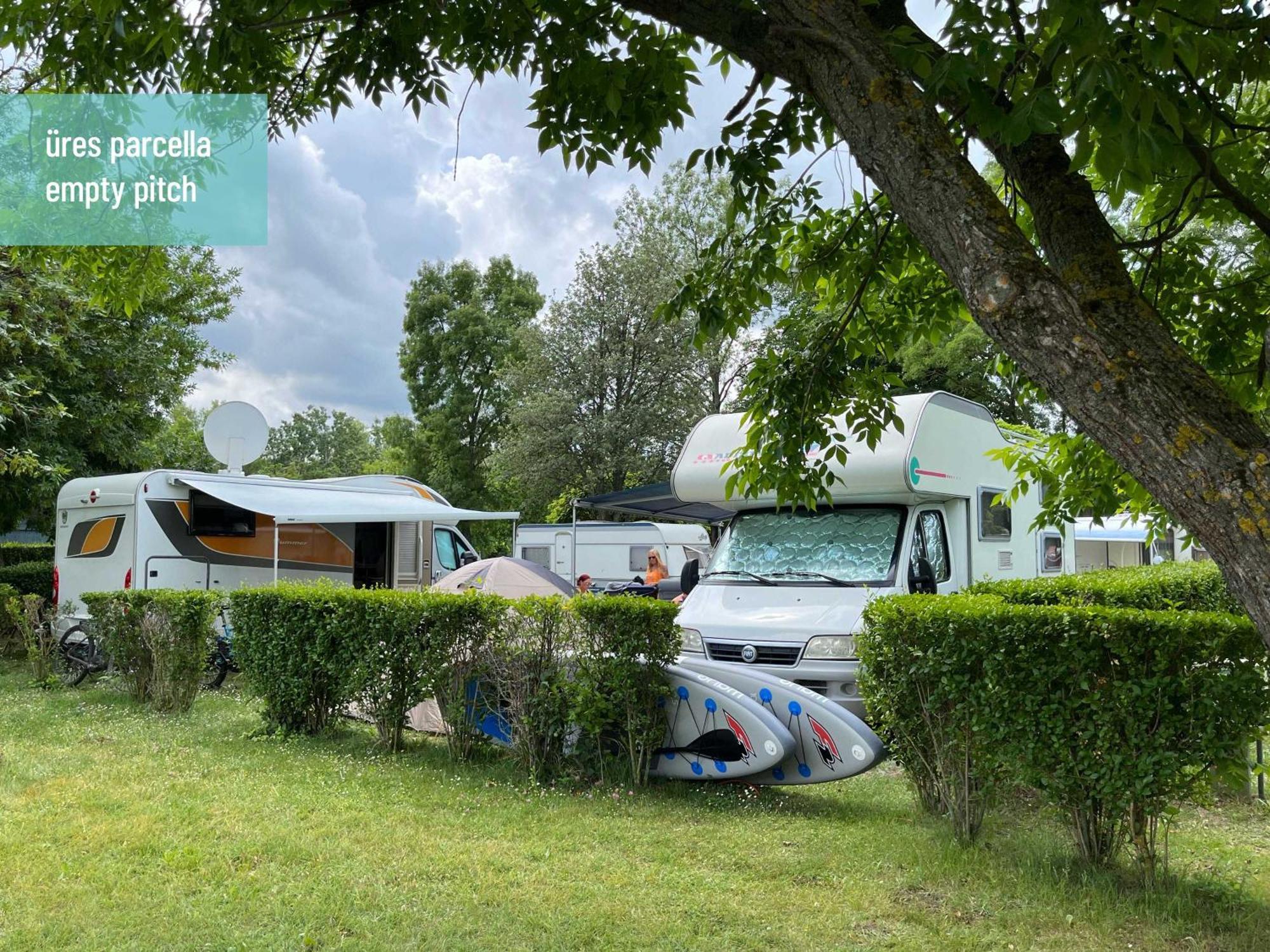 Aranypart Camping & Apartments Шиофок Экстерьер фото